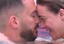 Puthje e përqafime në pishinë mes Romeos dhe Heidit
