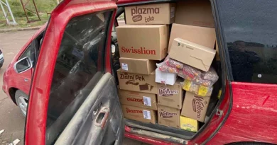 Çokollata, alkool e cigare – parandalohen katër raste të kontrabandës me mallra nga Serbia