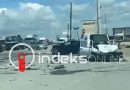 Dy të lënduar në një aksident mes tri veturave në rrugën Lipjan – Ferizaj