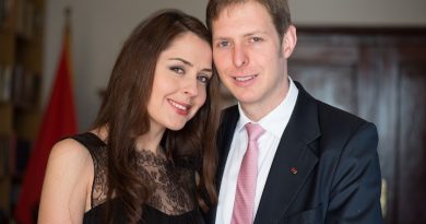Zyrtarizohet divorci: Çka çoi në ndarjen e Princ Lekës me Elia Zaharian