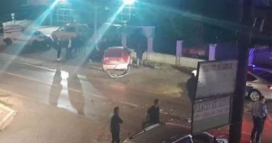 Aksident në Vitomiricë – përfshihen tri vetura, në vend të ngjarjes dalin policia dhe ambulanca