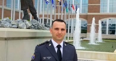 Alban Bunjaku, oficeri i FSK-së nga Vushtrria që diplomoi në Kolegjin e Komandës dhe Shtabit të Përgjithshëm të ShBA-së