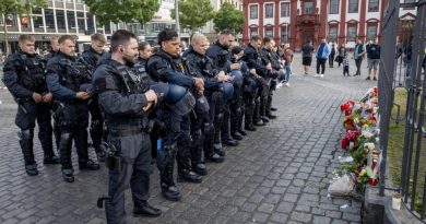 Vdes polici gjerman që u qëllua nga një terróríst fetar