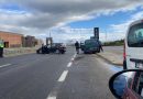 Aksident trafiku në magjistralen Mitrovicë-Prishtinë, “kombi-taksi” ndeshet me një veturë