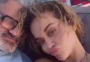 Rita Ora thotë se nuk e di nëse mund të kryejë marrëdhënie me burrin në shtëpinë e prindërve të saj, pasi po qëndrojnë aty për pak kohë