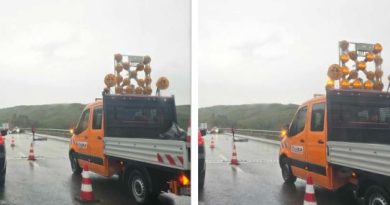 Aksident i rëndë në autostradën “Ibrahim Rugova”, një person shihet i shtrirë në rrugë