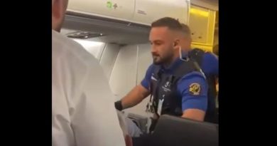 Një person tenton ta hapë derën e aeroplanit në fluturimin Zvicër – Prishtinë, ndërhyn policia