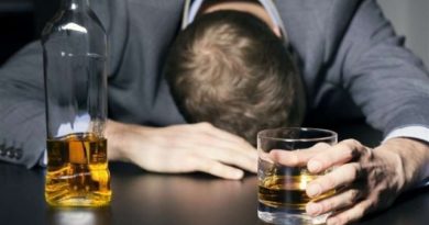 Shtetasi amerikan përfundon në QKUK pasi humbi ndjenjat – dyshohet konsum i tepruar i alkoolit