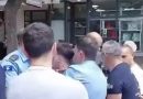 Serbia kërkon ta arrestojë policin që reagoi dje në sheshin e veriut të Mitrovicës
