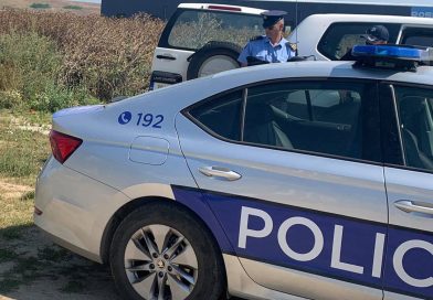 Tentoi të futet me forcë në shtëpi dhe i kanosi verbalisht dy gra – I dyshuari nga Fushë Kosova shpallet në kërkim policor