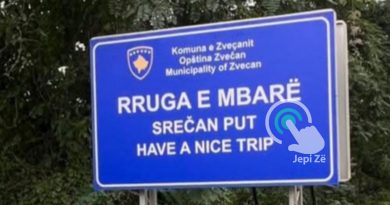 Zveçan: Dëmtohet tabela komunale në vijën ndarëse me Mitrovicën