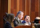 Avni Dehari i VV-së ia ndërpreu fjalën Memli Krasniqit, por jo Igor Simiqit të Listës Serbe