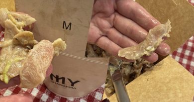Qytetari alarmon për rrezik shëndetësor nga restoranti “MyShawarma”: Mish i papjekur në porosi