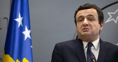Rënia e Kosovës në Indeksin e Lirisë së Shtypit, Kurti: Nuk i ka fajet qeveria, problemi janë pronarët e mediave