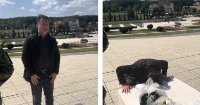 Laert Vasili shkon në Prekaz: Lavdi komandantit legjendar Adem Jashari dhe gjithë dëshmorëve të lirisë