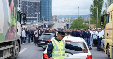OEK: Pezullohet vendimi për daljen e bizneseve në treg të lirë të energjisë