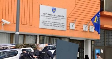 LAJMI I FUNDIT: Emrat e tre grave që u arrestuan sot në ministrinë e Liburn Aliut