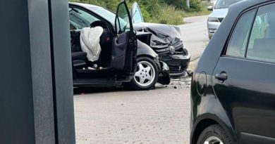 Aksident trafiku në Pogragjë të Klinës, përfshihen dy vetura