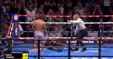 Usyk e nokauton Duboisin dhe rikonfirmohet kampion i padiskuteshëm i peshave të rënda