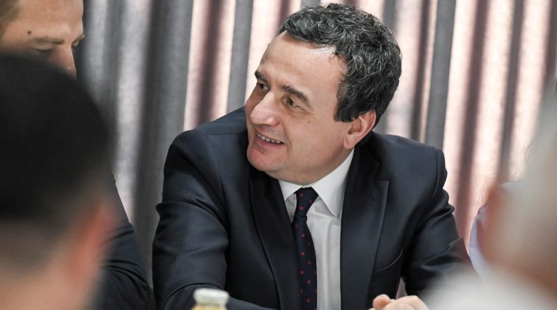 Muharremi: LVV në panik dhe rënie të pashmangshme, sulmet ndaj gazetarëve dhe kritikëve tregojnë fundin e dominimit politik