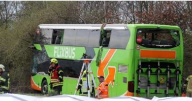 E rëndë: Rrokulliset një autobus në Gjermani, 20 të plagosur rëndë