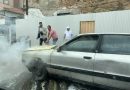 Përfshihet nga zjarri një veturë në Prishtinë, s’dihet shkaku
