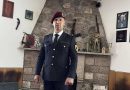 Veterani i UÇK-së Nexhat Dedia emocionohet nga dhurata e djalit dhe nipit në mërgatë – i blenë kostumin e veteranit për ditëlindje