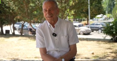 Rrëfimi i Shqiptar Shaljanit për vajzën që iu mbulua: Ia imponoi burri i saj, për mua shamia është një leckë arabe