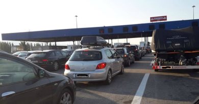Deri në 30 minuta pritjet për të hyrë në Kosovë