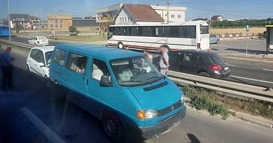 Aksident në Sllatinë, tre persona të lënduar