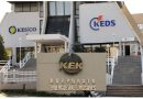 Komercialja e pezulloi vendimin për “treg të lirë”, ZRRE thotë se sot nis shkyçjen e konsumatorëve – çfarë do të ndodhë?