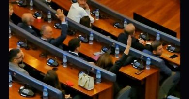 Musliu votoi kundër Bashës: Vota për një përçarës do të quhej tradhti ndaj besimit të mbi 31 mijë votuesve
