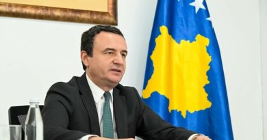 Albin Kurti: Për 100 familje në Skenderaj dimri më i ngrohtë e më i lirë