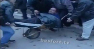 Djali i dëshmorit të vrarë tek Ura e Ibrit: Kur e kanë plagosë, e ka çu kokën me pa kush e ka kapë, shqiptarët apo serbët