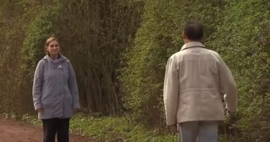 Shqiptari gjen vajzën e tij pas shumë vitesh, takimi emocionues