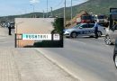 E rëndë në Vushtrri: 15-vjeçari kërcënon motrën e tij me thikë, pas një konflikti për telefon