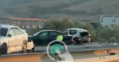 E rëndë: Kjo është viktima e aksidentit tragjik me 6 vetura në Komoran