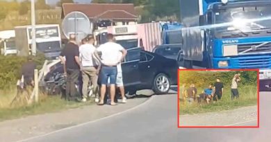 Konfirmohet aksidenti mes dy veturave në Drenoc të Klinës, lëndohen dy persona