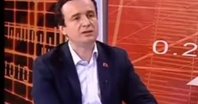 Koha kur Kurti premtonte se RTK-së do t’ia heq kontrollin politik, e do t’ua bëjë ‘qaren’ e financave