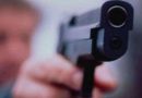 Gjuajtje me armë pranë një restoranti në Gjakovë – identifikohet dhe ndalohet i dyshuari, sekuestrohet arma