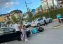 Dy të lënduar në një aksident trafiku mes veturës dhe motoçikletës në Bregun e Diellit