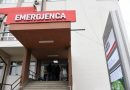 Një 16 vjeçar në gjendje të rëndë pasi u ther me thikë, u dërgua për trajtim në QKUK