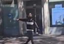 Pesë të plagosur nga një sulm me thikë në Francë, autori vritet nga policia pasi ai refuzoi të dorëzohej
