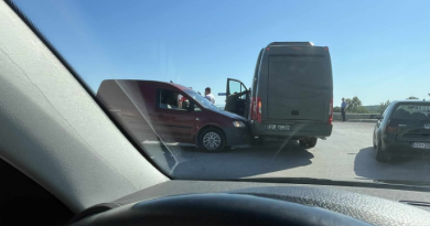 Kombi i FSK-së aksidentohet në Klinë