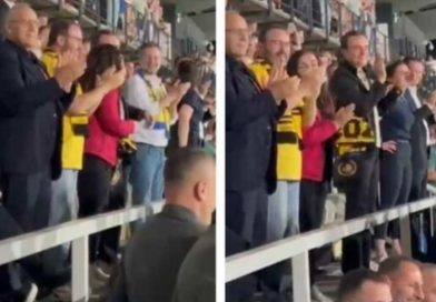 Futbolli “pajton” Albin Kurtin e Vjosa Osmanin, përqafohen pas golit të dytë