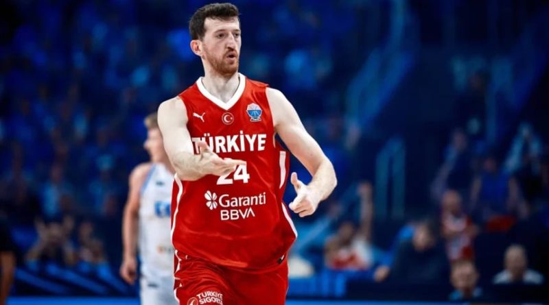 Erxhan Osmani e dërgon Turqinë në finale të Kampionatit Evropian