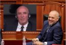 Edi Rama shpërndan videon e dëshmitarit i cili e kërkonte lopën dhe mëzatin në Gjykatën Speciale