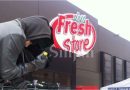 Vodhi në Viva Fresh, Rossmann e qendra tregtare – arrestohet 16-vjeçari në Podujevë, dëmi rreth 6500 euro
