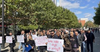 “Liri për Arbnorin”, në Prishtinë protestohet për ish-policin që po mbahet në burgun e Serbisë