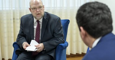 Hovenier: Deklaratat e Kurtit kundër Kushtetueses çuan në pezullimin e Dialogut Strategjik – kjo ishte pika që e mbushi kupën